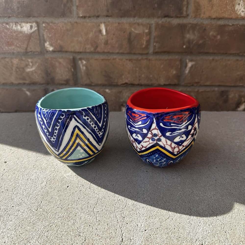 Anthropologie Habari Aztec Printed Ceramic Glossy Coffee Mug Set/2 Blue Orange - Picture 3 of 9